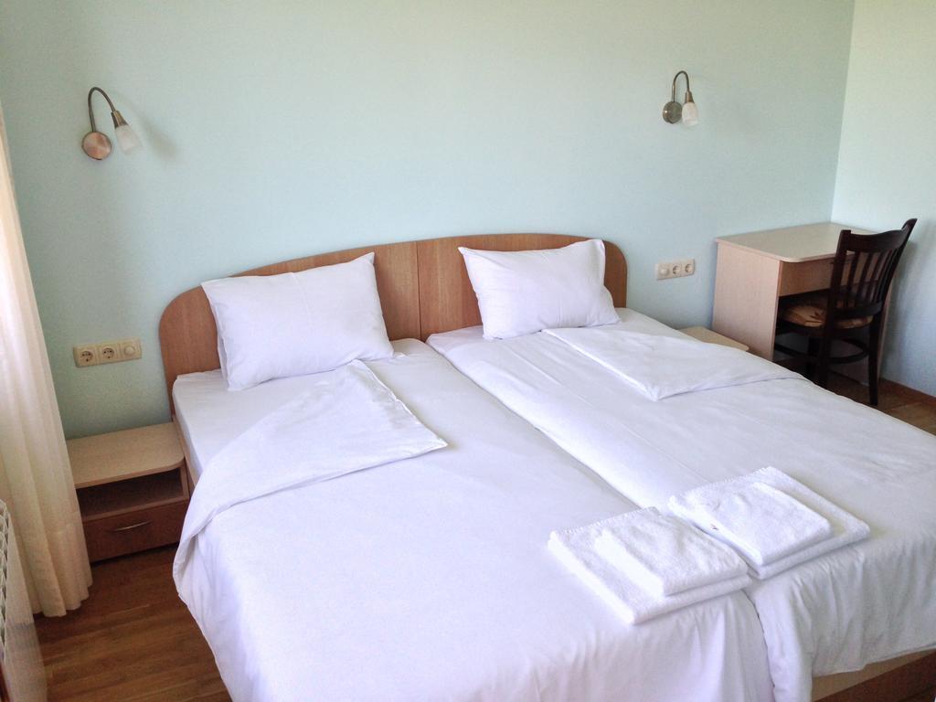Mala Planina Guest House Iskrets Стая снимка