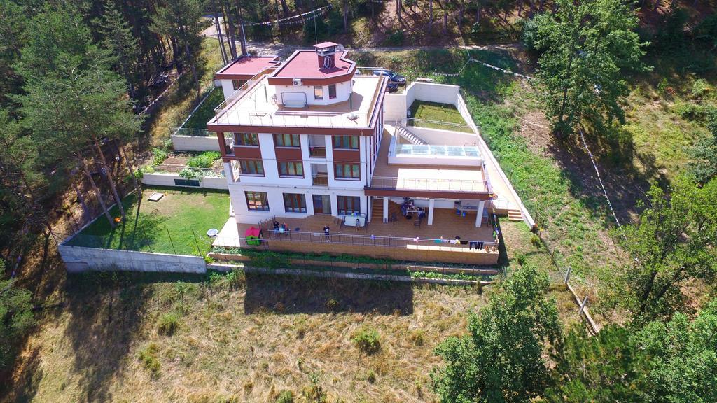 Mala Planina Guest House Iskrets Екстериор снимка