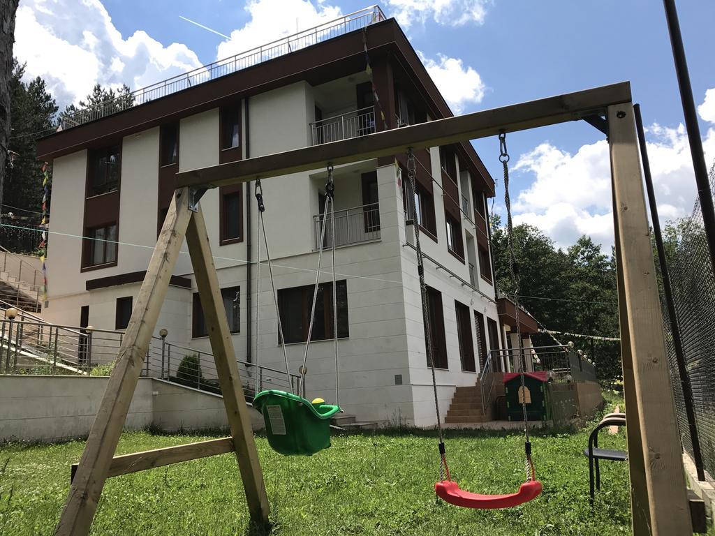 Mala Planina Guest House Iskrets Екстериор снимка
