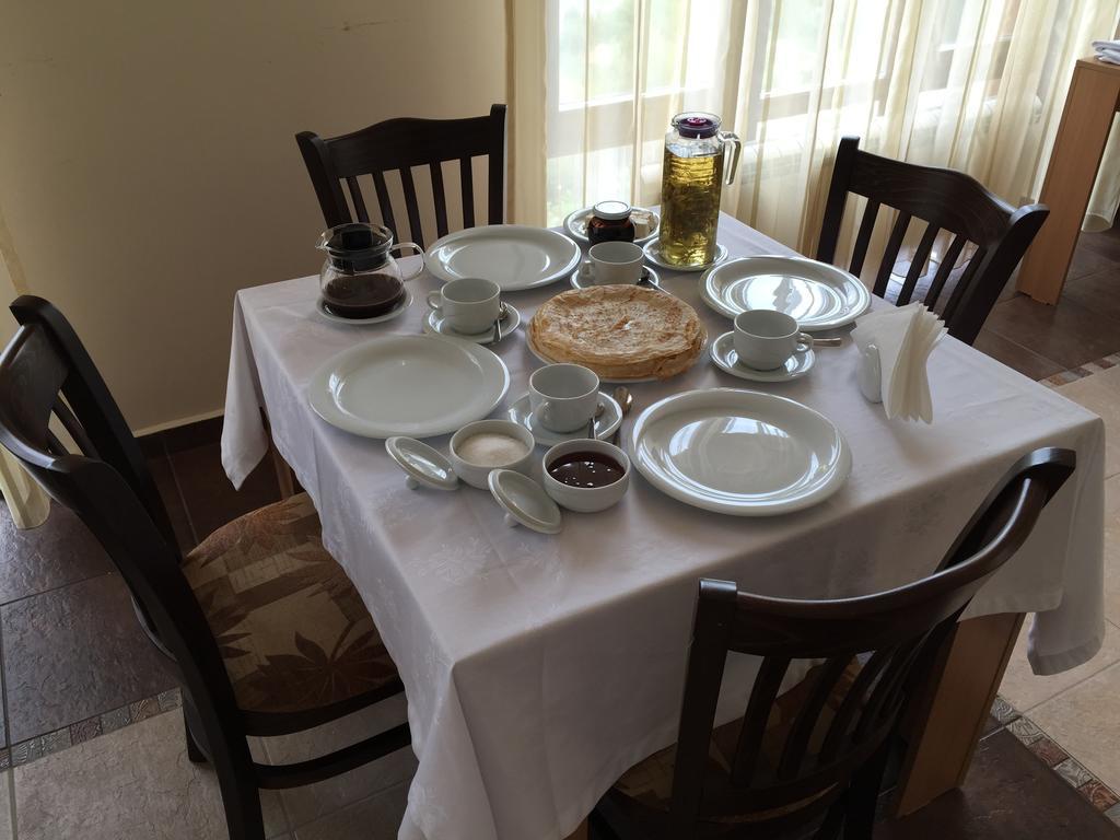 Mala Planina Guest House Iskrets Екстериор снимка